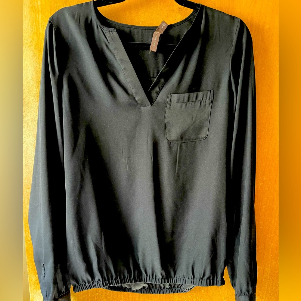 Long sleeve Limited blouse